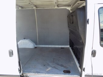 Ford Transit 2.2 TDCI 85 KW MWB 300 TAŽNÉ - 7