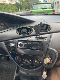 Ford Focus 1,8 TDDI 55kw - 7