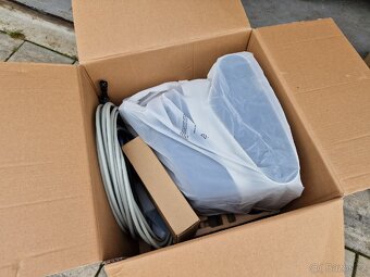 Automatický bazénový vysavač POWER Blue 4.0 na stěny i dno - 7