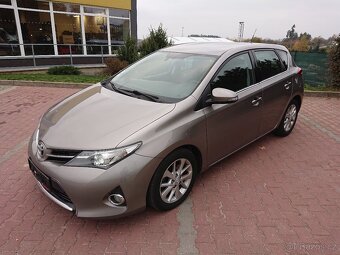 Toyota Auris 2.0 D-4D Active 12/2013 - 7