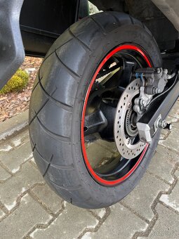 Suzuki DL 650 V-Strom - 7