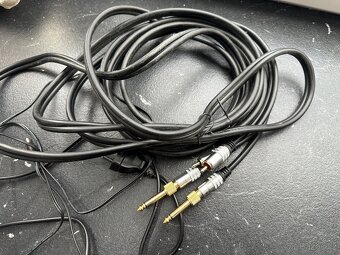 Studiové monitory EVE audio SC203 - 7