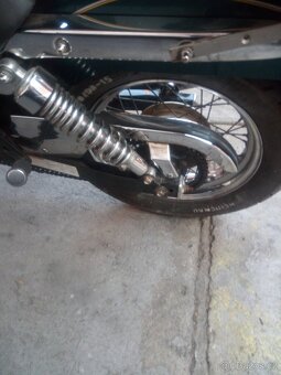 Suzuki GZ 125 - 7