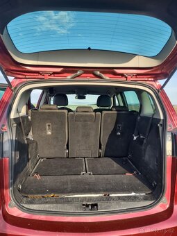 Opel Zafira Tourer - 7