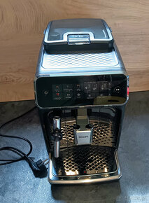 Automatický kávovar Philips EP3321/40 - nový se zárukou - 7