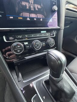 Volkswagen golf - 7