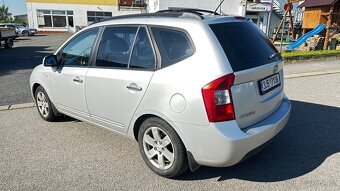 Kia Carens 2.0i 156 TIS KM 1.MAJITEL VÝMĚNA - 7