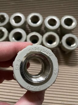 Nové PPR přechody 25 x 3/4" - vnitřní, vnější kovový závit - 7