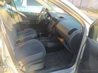 Volkswagen Polo 1.2 benzín 2008 - 7