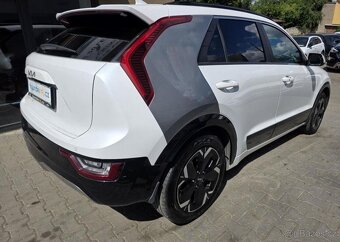 Kia Niro 1.MAJ.-150kW-64,8kWH-ZÁRUKA - 7
