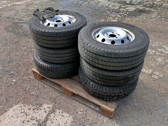 Continental Vanco Camper  215/70 R15 CP 109R - 7