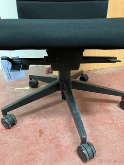 Kancelářská židle, křeslo - 7