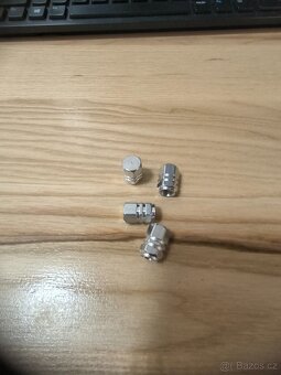 čepičky na ventilky - 7