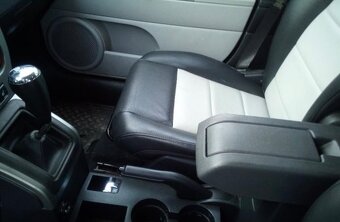 Jeep Compass 2.4i 4x4 - 7