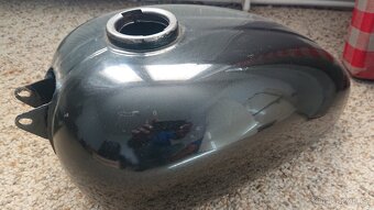 Nádrž jawa 350 - 7