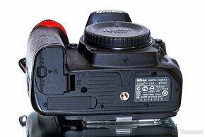 Nikon D7000 16 tis expozic TOP STAV - 7