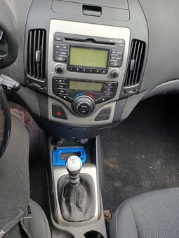 Prodám Hyundai i30 kombi CW - 7
