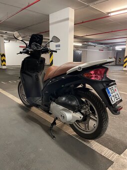 Prodám skútr Malaguti Centro 160 i – 10 kW - 7