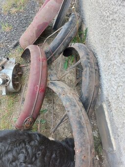 ČZ 150 c, 125, soubor dílů, blatniky - 7