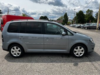VW TOURAN 2,0 TDI - FREESTYLE - 7 MÍST - NAVI - SUPER STAV - 7