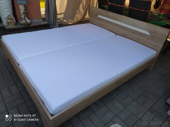 POSTEL S POLOHOVACÍMI ROŠTY A MOLITANOVYMI MATRACEMI 180x200 - 7