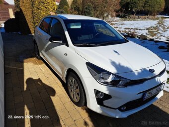 Kia Rio - 7