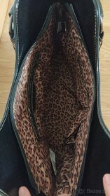 Kabelka černá lesklá značka Jenny Fairy - 7