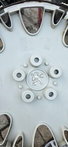 Poklice Peugeot 16" - 7