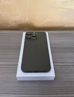 Apple iPhone 15 Pro Max 256GB černá, 100% baterie - 7