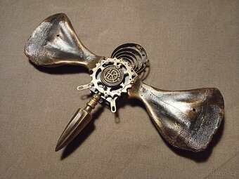 STEAMPUNK RECYCLE ART - PATINOVANÝ KOV - 7