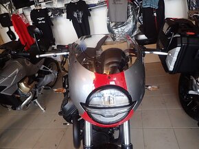 MOTO GUZZI V7 Stone Corsa E5 - 7