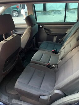 Vw touran 2.0 TDI - 7