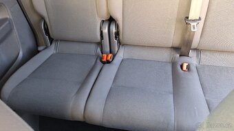 VW Caddy 1,6 TDi - 7