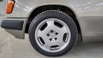 MERCEDES BENZ W124 E200 AUTOMAT TOP STAV - 7