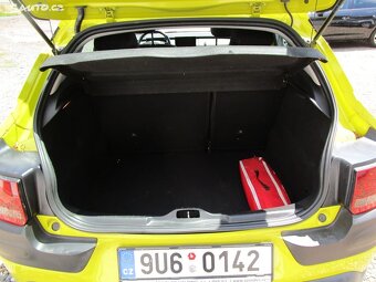 Citroën C4, 1,2-60KW-1.MAJITEL-KOUPEN V ČR - 7