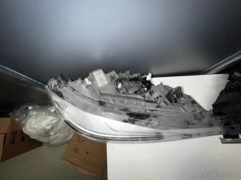 Přední světla – BMW F32 LCI / M3 F80 LCI / M4 F82 LCI - 7