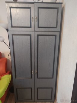 Obývací stěna + šatní skříň - 7