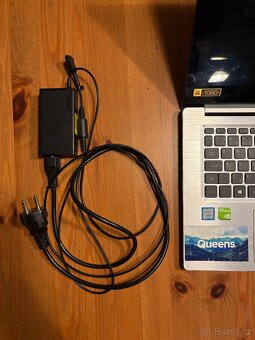 Acer Swift 3 (i5, 8GB RAM, 238GB SSD) - 7