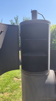 Gril s udírnou 3in1 VeGA 349 - 7