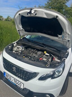 Peugeot 2008, 1.2 PureTech - 7