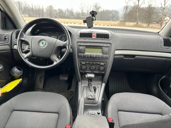 Škoda Octavia II 2.0 FSi 110 kW - 7