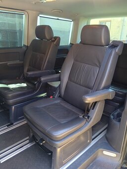VW Multivan T5 2.5Tdi 4x4 - 7