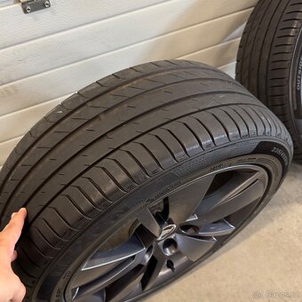 Alu kola Škoda Superb R18, 235/45 R18 6mm, 5x112 - 7