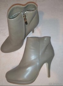 Zimní kotníčkové kozačky vel. 38 - 7