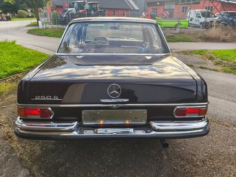 Mercedes Benz 108W - 7