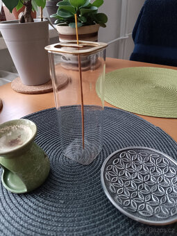 stojan na vonné tyčinky, františky, aroma lampa - 7