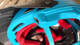 Helma UVEX Jakkyl HDE - 7