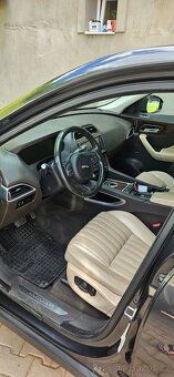 Jaguar F-PACE 3.0 AWD 300 PS 4x4 - 7