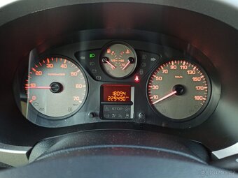 CITROEN BERLINGO 1.6HDI 84KW R.V.2015 - 7