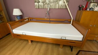 Polohovací zdravotnické lůžko Volker model 2080 - 7